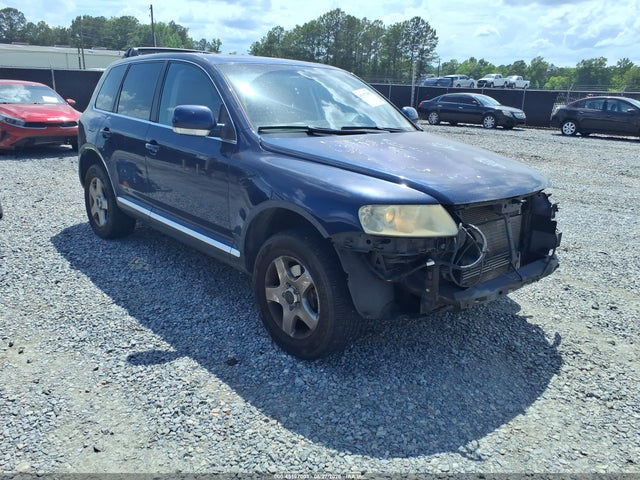 Salvage Volkswagen Touareg Image