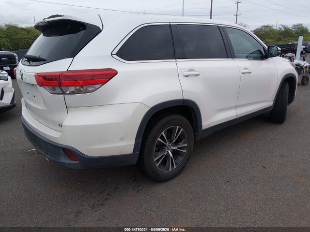 Toyota Highlander Le