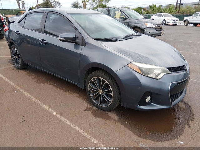 Salvage Toyota Corolla Image