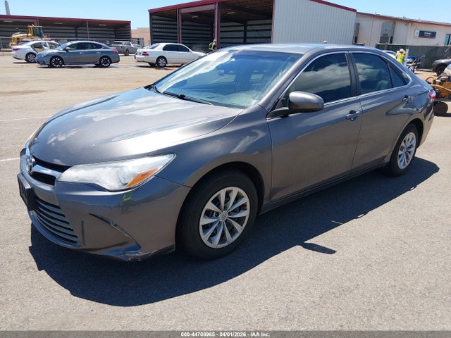 Toyota Camry Le