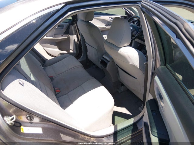 Toyota Camry Le