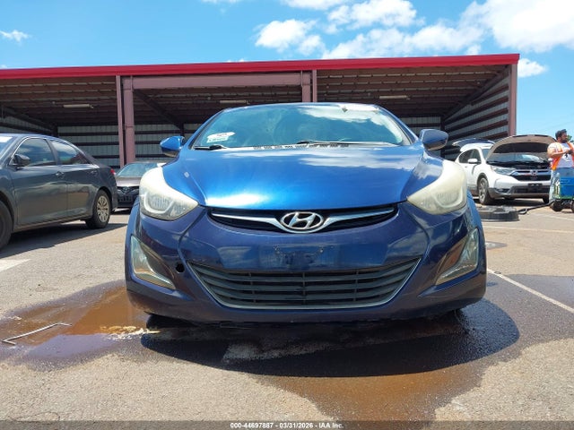 Hyundai ELANTRA Se