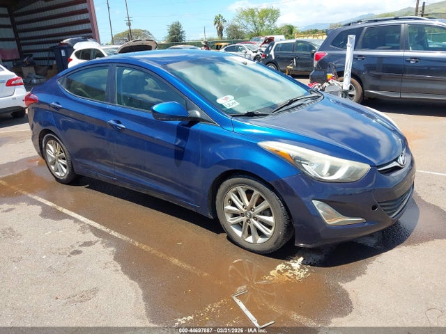 Salvage Hyundai ELANTRA Image