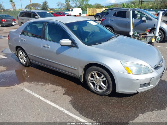 Salvage Honda Accord Image