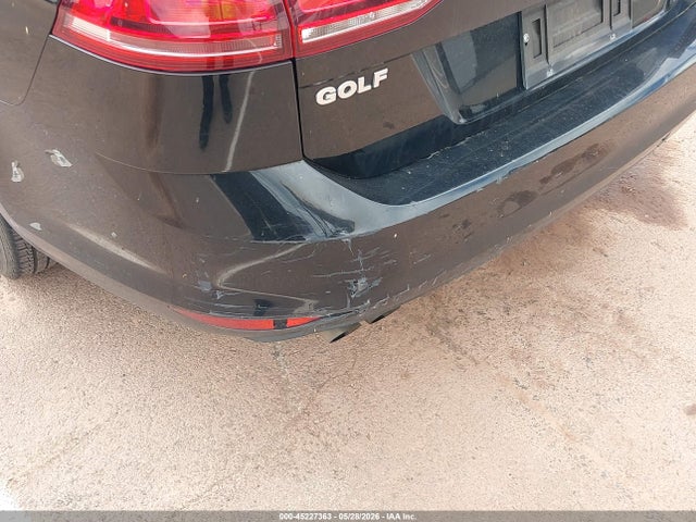 Volkswagen Golf Tsi S 4-door