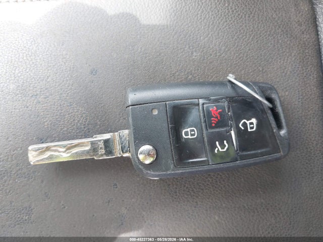 Volkswagen Golf Tsi S 4-door