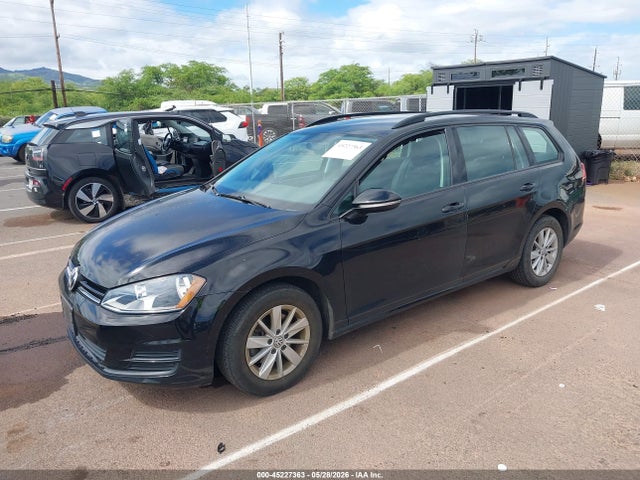 Volkswagen Golf Tsi S 4-door