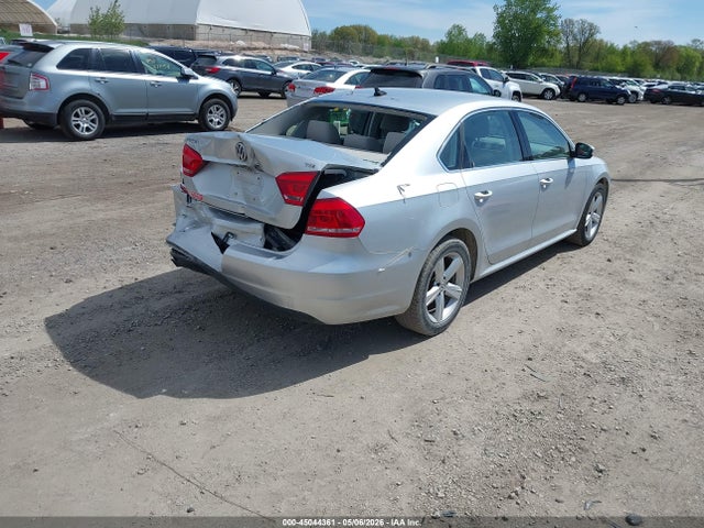 Volkswagen Passat 1.8t Limited Edition
