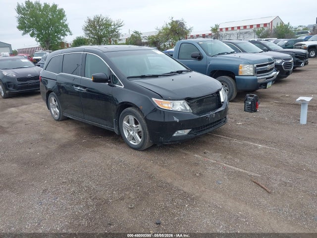 Salvage Honda Odyssey Image