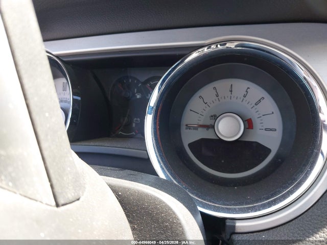Ford Mustang V6 Premium