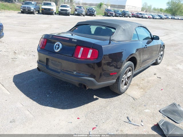 Ford Mustang V6 Premium