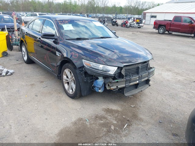 Salvage Ford Taurus Image