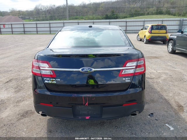 Ford Taurus Sel