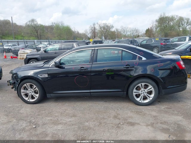 Ford Taurus Sel