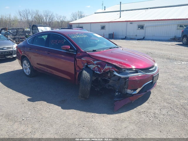 Salvage Chrysler 200 Image