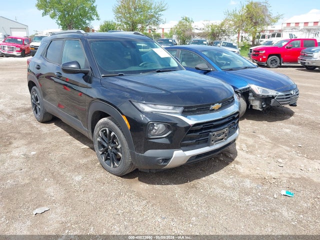 Salvage Chevrolet Trailblazer Image