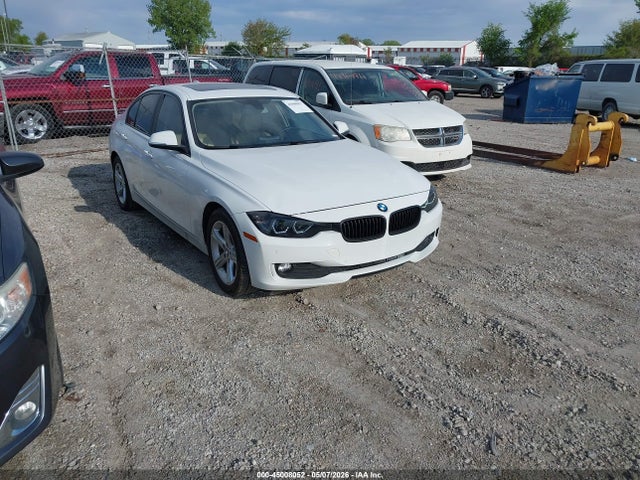 Salvage BMW 3 Series Image