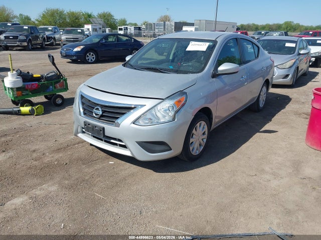 Nissan Versa 1.6 Sv