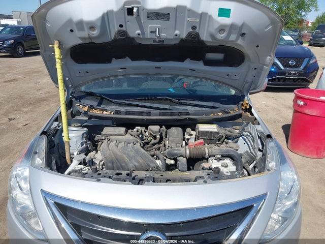 Nissan Versa 1.6 Sv