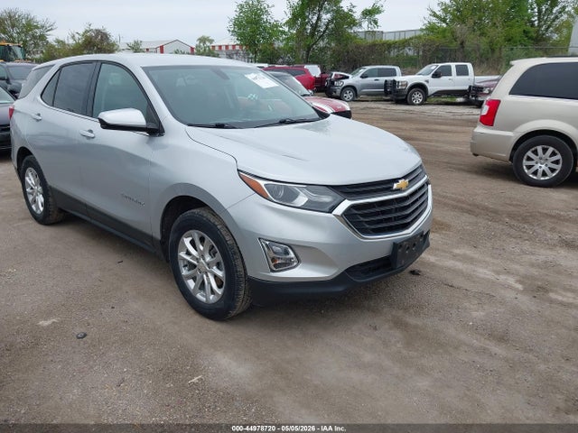 Salvage Chevrolet Equinox Image
