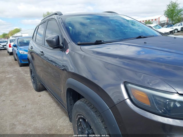 Jeep Cherokee Trailhawk 4x4