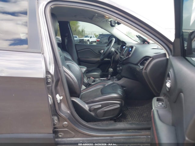 Jeep Cherokee Trailhawk 4x4