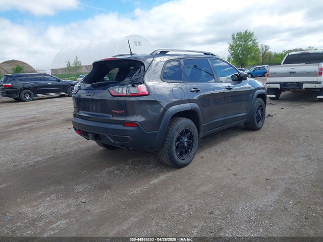 Jeep Cherokee Trailhawk 4x4