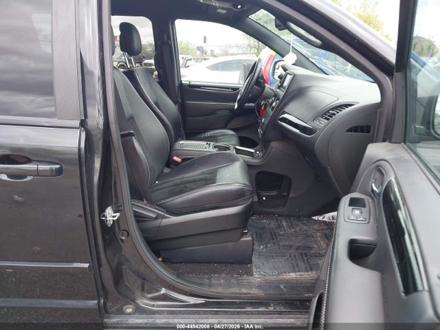 Dodge Grand Caravan Sxt