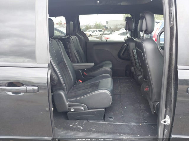Dodge Grand Caravan Sxt
