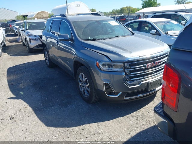 Salvage GMC Acadia Image