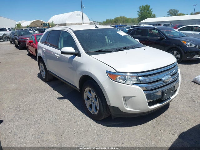 Salvage Ford Edge Image