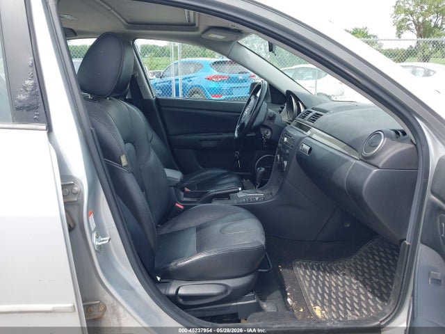 Mazda Mazda3 S Grand Touring