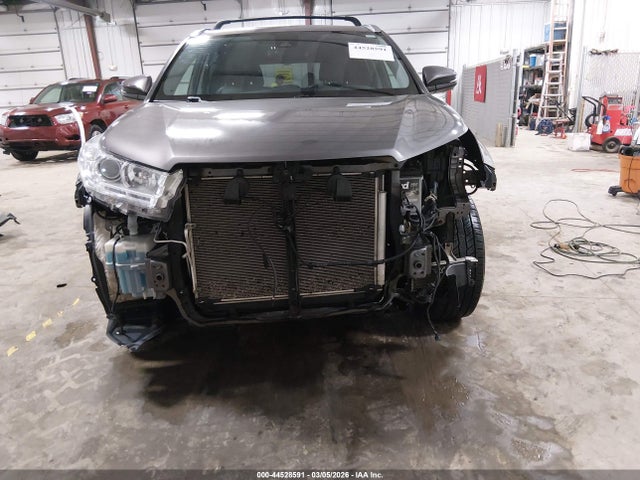 Toyota Highlander Xle