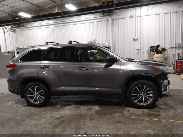 Toyota Highlander Xle