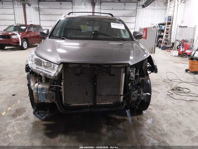 Toyota Highlander Xle