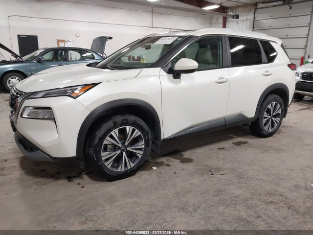 Nissan Rogue Sv Intelligent Awd