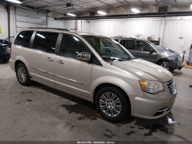 Salvage Chrysler Town & Country Image