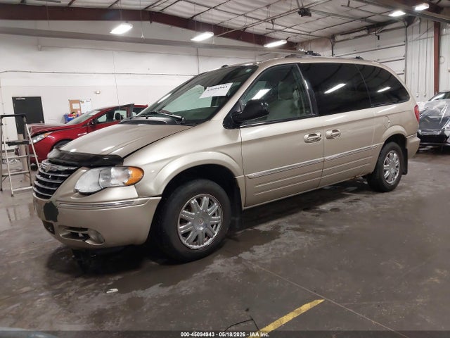 Chrysler Town & Country Limited