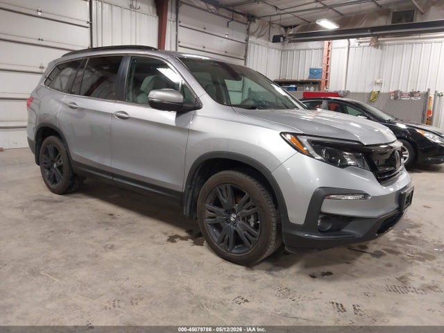 Salvage Honda Pilot Image