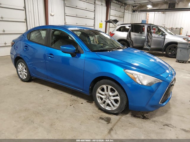 Salvage Toyota Yaris Image