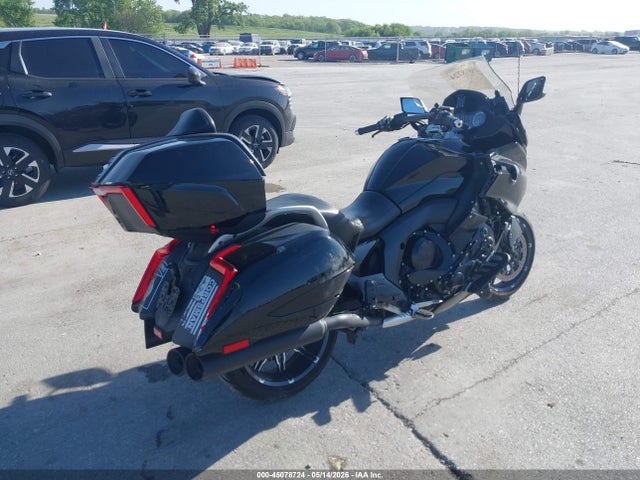 BMW K1600 B
