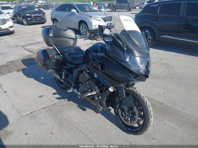 Salvage BMW K1600 Image