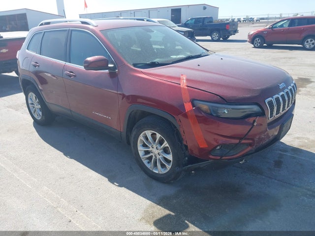 Salvage Jeep Cherokee Image