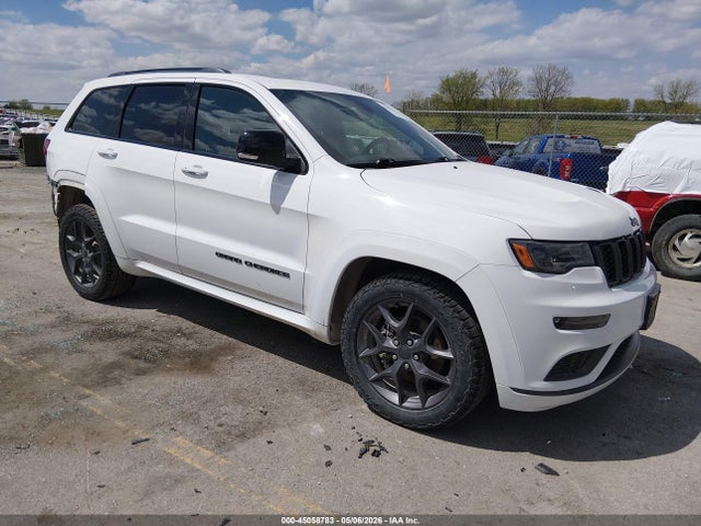 Salvage Jeep Grand Cherokee Image
