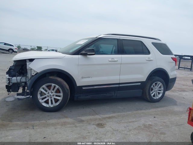 Ford Explorer Xlt