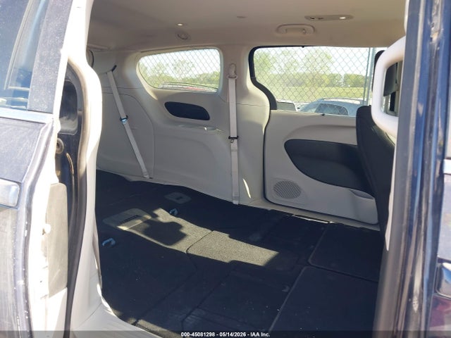 Chrysler Pacifica Touring