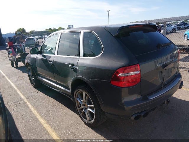 Porsche Cayenne Turbo S