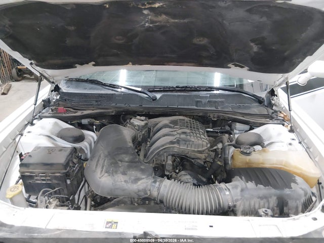 Dodge Challenger Sxt