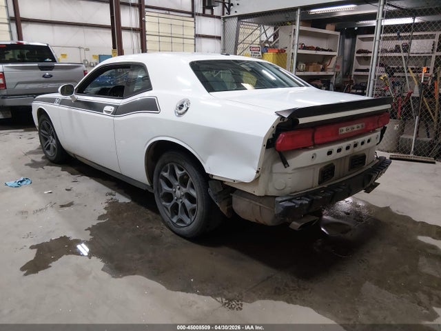 Dodge Challenger Sxt