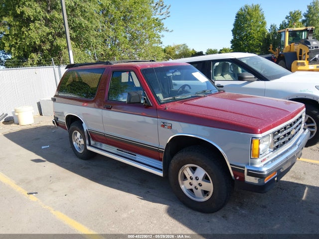 Salvage Chevrolet Blazer Image